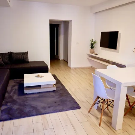 Urbank Apartment - Self Check-In Timisoara Exterior photo