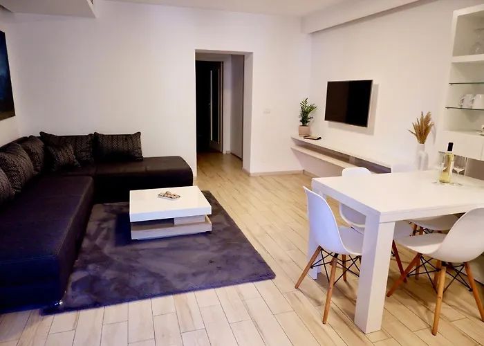 Urbank Apartment - Self Check-In