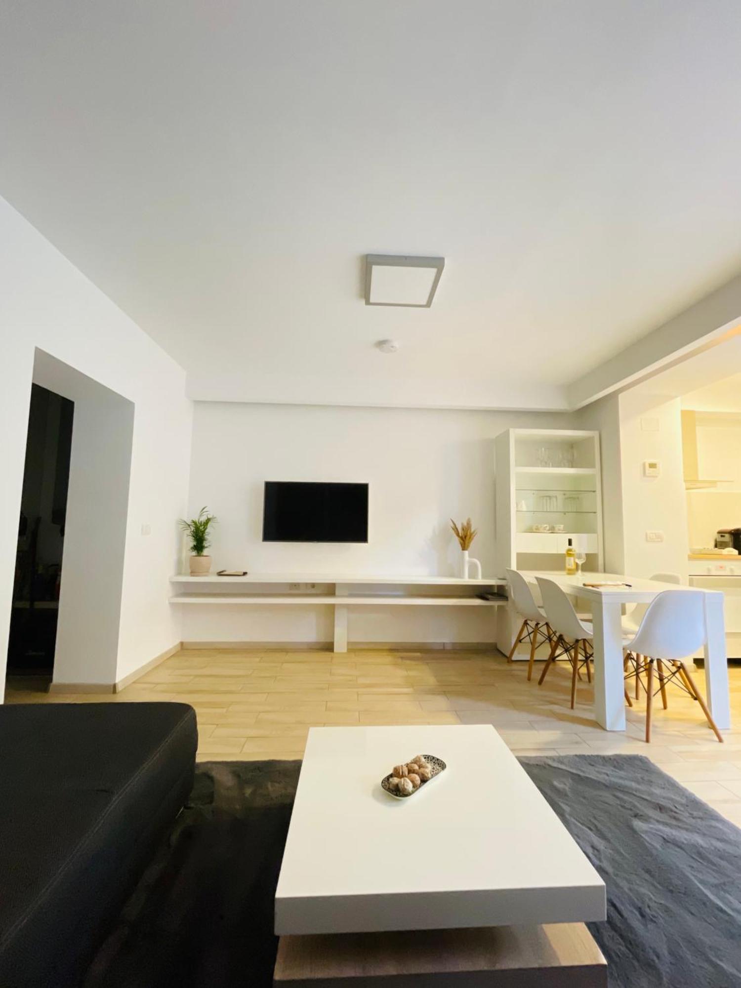Urbank - Self Check-in Apartment Timisoara